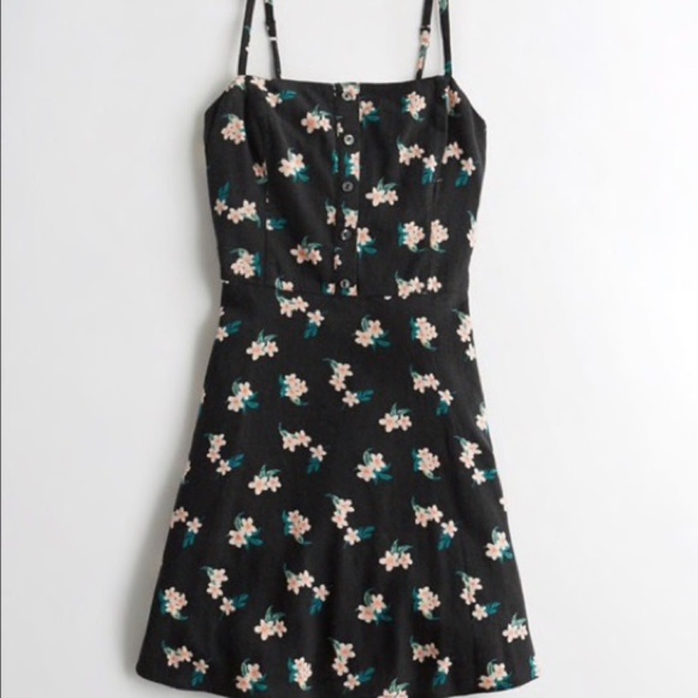 Hollister Black Floral Button Front Mini Dress Size small